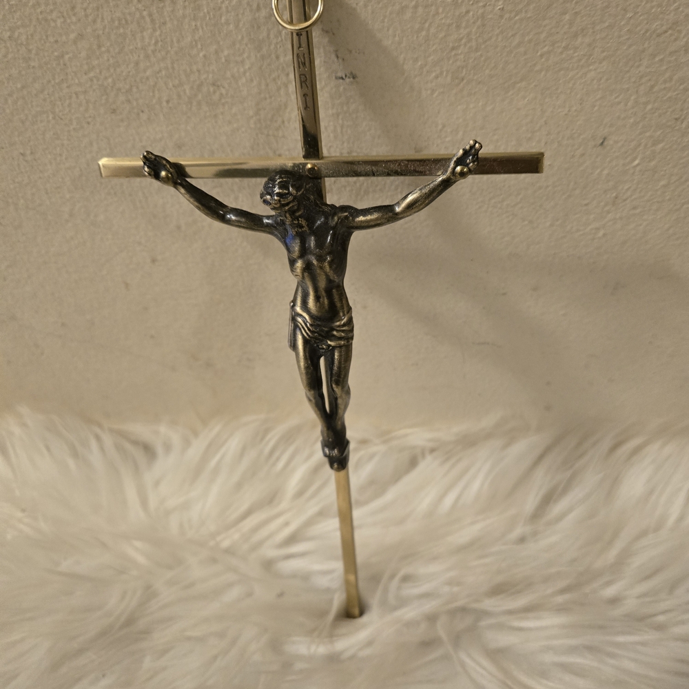 Vintage Brass INRI  Dark Metal  Jesus  on the Cross Crucifix Wall Hanging